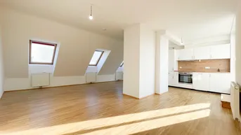 Expose DG-AUSBAU im ALTBAU: klimatisierte 2-Zimmer-Maisonettewohnung inkl. neuer Küche