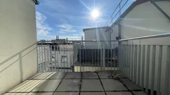 Expose NÄHE MEISELMARKT: lichtdurchflutete DG-Maisonettewohnung mit 4 Terrassen