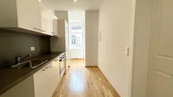 Expose NÄHE MEISELMARKT: wunderschöne 3-Zimmer-Altbauwohnung