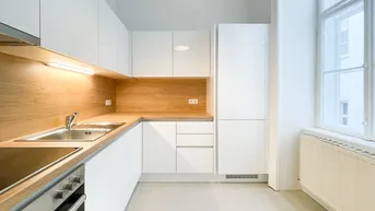 Expose HOFSEITIGE ALTBAUWOHNUNG mit neuer Küche und neuem Badezimmer - Nähe Ungargasse (Balkonanbau möglich!)