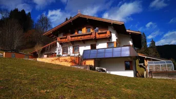 Expose Sonnig und ruhig gelegenes Wohnhaus mit separater Einliegerwohnung samt genehmigtem Freizeitwohnsitz in der Wildschönau