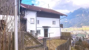 Expose Wohnhaus mit landwirtschaftlichen Grundstücken in unverbaubarer Aussichtslage über Schwaz