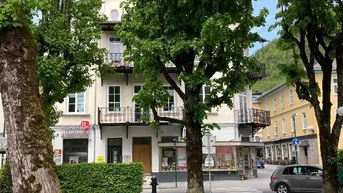 Expose Praxis bzw. Wohnung Wiesingerstraße 2 - Gebäude direkt am Nordeingang des Kurparks