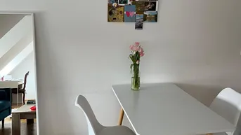 Expose Moderne 1-Zimmer Penthouse mit Vollausstattung