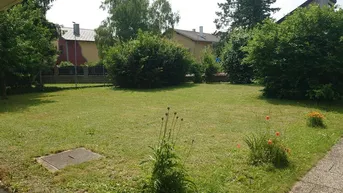 Expose Charmantes Haus in ruhiger Lage in Nähe des Bahnhofes und der Autobahnauffahrt