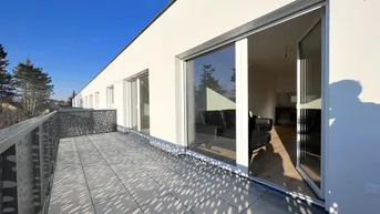 Expose *ab August* 3-Zimmer Wohnung mit Balkon und Parkplatz in Strasshof