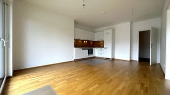 Expose Beeindruckend aufgeteilte 2 - Zimmer Garten Wohnung in ausgezeichneter Lage direkt in Wr. Neustadt - Nähe Zentrum / KH Wr. Neustadt