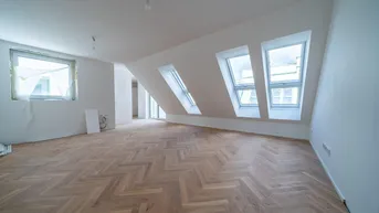 Expose September 2024! Erstbezug - 2-Zimmer Dachgeschosswohnung mit Balkon und Dachterrasse!