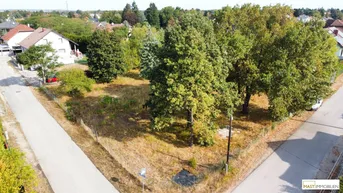 Expose Baugrundstück nur 12 km von der Wiener Stadtgrenze - Ausgezeichnete Lage im Ausmaß von ca. 650 m²