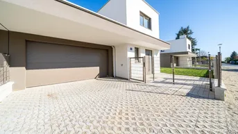 Expose Exklusives 5-Zimmer Einfamilienhaus mit traumhaftem Garten