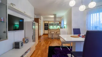 Expose Auf der Suche nach Ihrem Zuhause? Optimal aufgeteiltes Bungalow mit Wohnkeller und inkl. Pool in ausgezeichneter Lage
