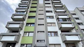 Expose Optimal aufgeteilte 2 Zimmer Wohnung mit Fernblick direkt in Stockerau "inkl. Heizung &amp; Warmwasser"
