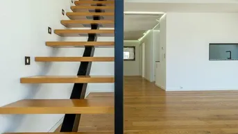 Expose NEUER PREIS - 590.000,-- € /// DG Wohn(T)raum direkt in Stockerau - Einziehen und Wohlfühlen + ca. 55 m² große Dachterrasse
