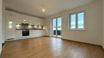 Expose PROVISIONSFREI - 3 Zimmer DG-Wohnung inkl. EWE Einbauküche und Balkon in Pixendorf