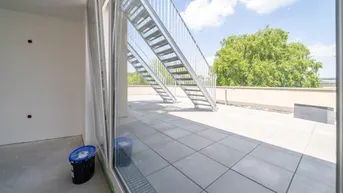 Expose *Sommer 2025* Provisionsfreie 3-Zimmer Wohnung. mit unglaublicher Terrasse und Dachterrasse!