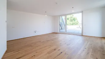 Expose *Sommer 2025* Provisionsfreie 3-Zimmer Wohnung. mit unglaublicher Terrasse und Dachterrasse!