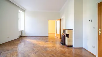 Expose *NEU* Sanierungsbedürftige 4-Zimmer Wohnung mit Kirchenblick