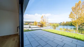Expose BEZUGSFERTIG! Doppelhaushälfte in erster Linie zum Teich in Bodensdorf!