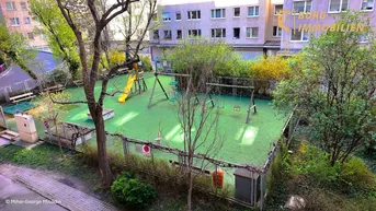 Expose Renovierte Familienwohnung mit 3 Zimmern_ Loggia, Kinderspielplatz und U-Bahn-Nähe in 1200 Wien - Perfekt für Familien!