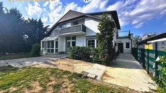 Expose Wohnen &amp; Arbeiten vereint – Großzügige Villa (ca. 358 m²) mit zusätzlichem Ateliergebäude (ca. 170 m², 2 Nutzungseinheiten) in Vösendorf bei Wien