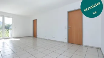 Expose 4-Zimmer-Terrassenwohnung in Top Zustand mit Garten - ruhig gelegen
