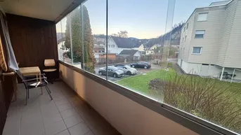 Expose tolle 2 Zimmer Wohnung in zentraler &amp; grenznaher Lage