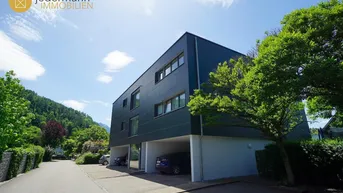 Expose GISINGEN: Exklusive 174m², DACHGESCHOSS, 2 Badezimmer!