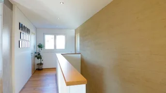 Expose MEININGEN: Sehr gepflegtes, modernes Traumhaus!
