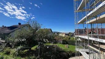 Expose 3-Zimmer-Wohnung im 1.OG mit großer Terrasse und Sonne von morgens bis abends! 