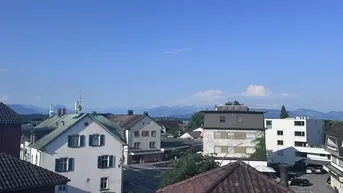 Expose Aus alt mach neu - zentrale 2,5 Zimmer-Wohnung