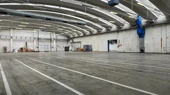Expose Mäder - Hallenfläche mit ca. 2.043 m²