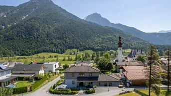 Expose Alpenpanorama gewünscht? - Unverbaubares Grundstück - Stilvolles Haus mit großem Grundstück am Pillersee!
