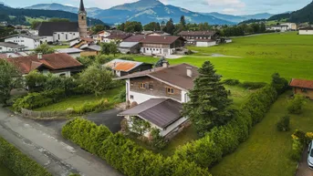 Expose Wohnen mit Aussicht – Großzügiges Grundstück in traumhafter Lage