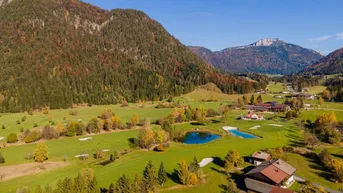 Expose Wohnen am Golfplatz mit Ausblick und Entwicklungspotenzial