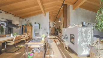Expose Außergewöhnliches Chalet im Landhaus Stil