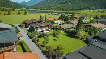 Expose Designvilla in Ruhelage – Architektenkunst im Pillerseetal