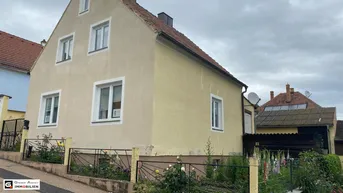 Expose SCHNÄPPCHENPREIS - Gepflegtes Einfamilienhaus in vollkommen ruhiger Lage in Waitzendorf!