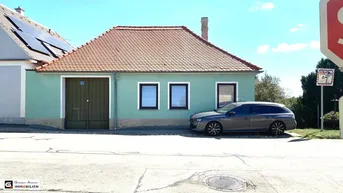 Expose Bauernhaus mit zwei Wohneinheiten, 2 große Stadel. Garage, Nebengebäude