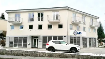 Expose Repräsentative Lage in Salzburg-Thumegg – Büro- und Geschäftsgebäude mit Umnutzungspotenzial