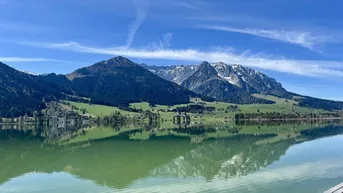 Expose Sonniges Baugrundstück nahe dem Walchsee – Bezirk KitzbühelPerfekte Gelegenheit für Ihr nächstes Bauprojekt in traumhafter Lage
