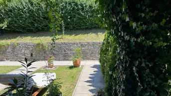 Expose Gartenzauber! Moderne 2-Zimmer Erdgeschosswohnung mit Gartenanteil in ruhiger Grünlage!