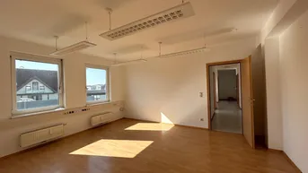 Expose Büro- bzw. Ordinationsräumlichkeiten (4 Zimmer) Nähe Shopping City Seiersberg! 