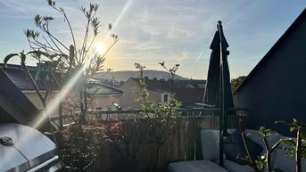 Expose Exklusive Dachgeschoss-Maisonette im Herzen von Graz mit Panoramablick und Smart-Home-Komfort