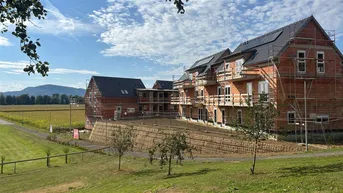 Expose Fertigstellung 01/2026! Sonnige Balkonwohnung Nähe Leibnitz mit dem Luxus dieser Aussicht-Schlossblick!