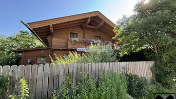 Expose Holz trifft Herz: Ihr neues Zuhause mit großem Garten in Tristach