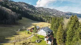 Expose Bäuerliches Anwesen zwischen Irrsee und Mondsee im Salzkammergut