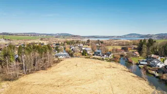 Expose Naturlage an der Fischach: Baugrundstück mit bewilligtem Öko-Haus