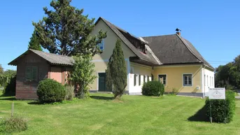Expose * LANDHAUS IN RUHELAGE AUF EINEM 3.660 M2 GRUNDSTÜCK * *