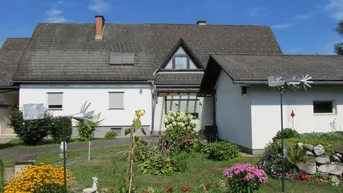 Expose SÜDLICH VON GRAZ: KOFFER PACKEN UND EINZIEHEN - TOP EIN-ZWEIFAMILIENHAUS MIT WUNDERSCHÖNER GARTENANLAGE