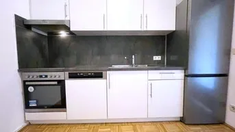 Expose Ruhiger 2 ZIMMER-NEUBAU + West-Balkon 6m² + extra Küche möbliert + Bad mit Wanne + extra WC + Lift!